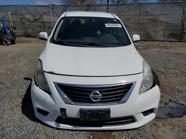 2014 Nissan Versa S