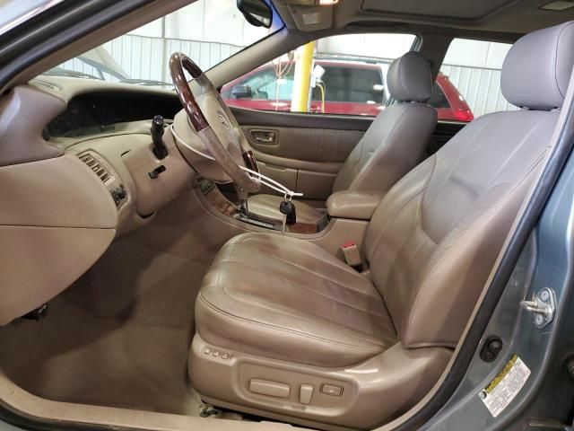 2004 Toyota Avalon XL