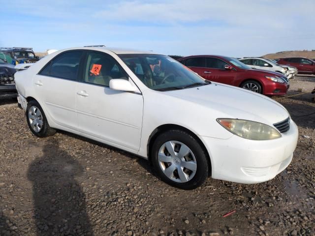 2005 Toyota Camry LE