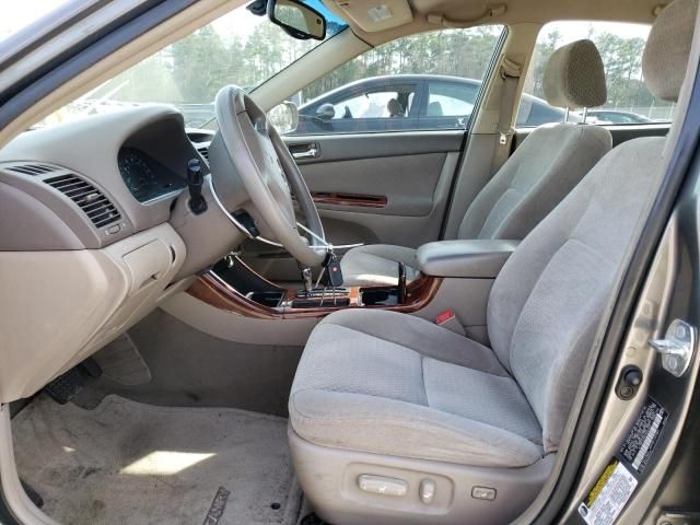 2004 Toyota Camry LE