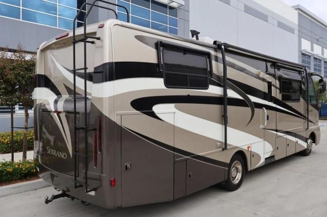 2009 Workhorse Custom Chassis Motorhome Chassis W22