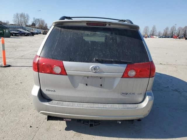 2007 Toyota Sienna CE