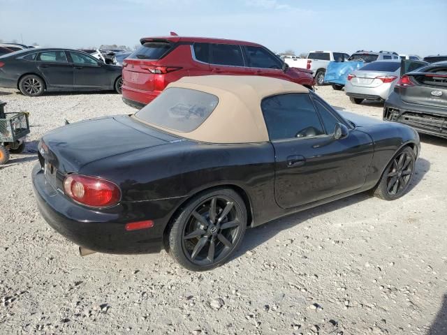 2004 Mazda MX-5 Miata Base