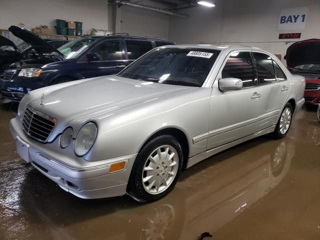 2001 Mercedes-Benz E 320