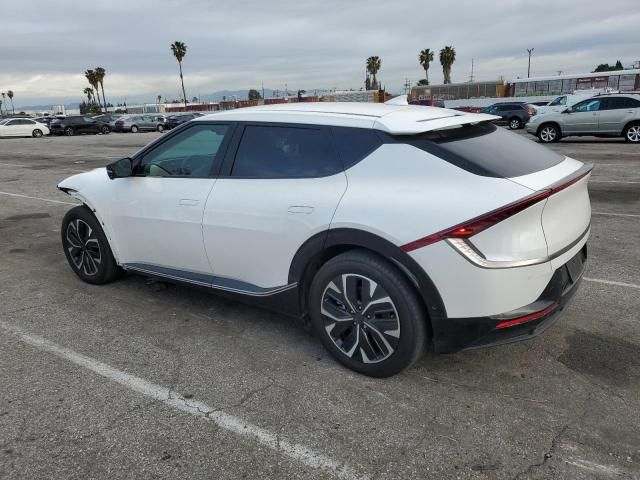 2022 KIA EV6 Light