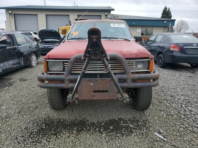 1986 Toyota Pickup RN63 STD