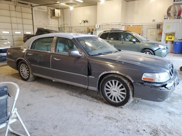 2004 Lincoln Town Car Ultimate