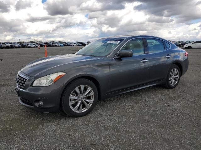 2011 Infiniti M37