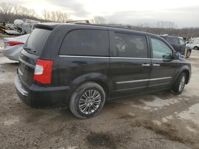 2015 Chrysler Town & Country Touring L