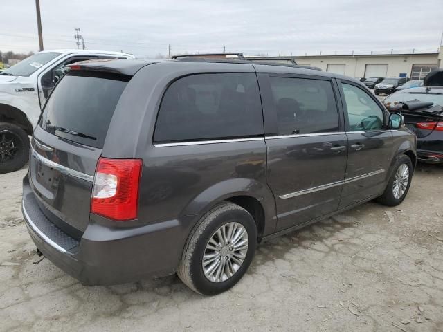 2015 Chrysler Town & Country Touring L