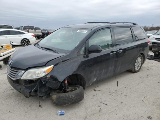 2014 Toyota Sienna XLE