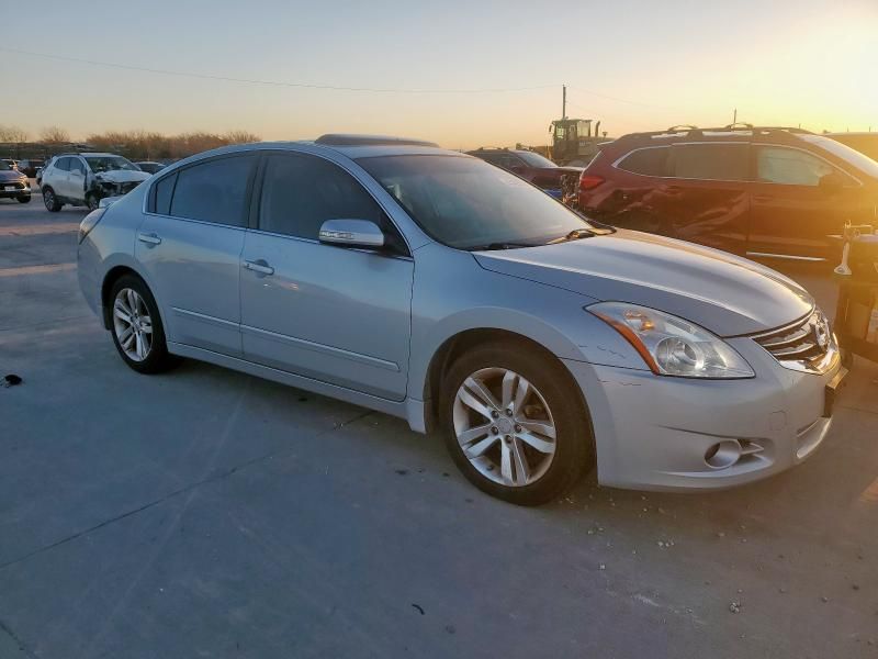 2011 Nissan Altima SR