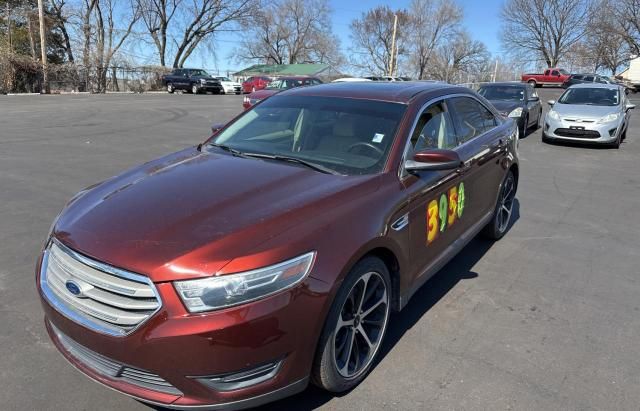 2015 Ford Taurus SEL