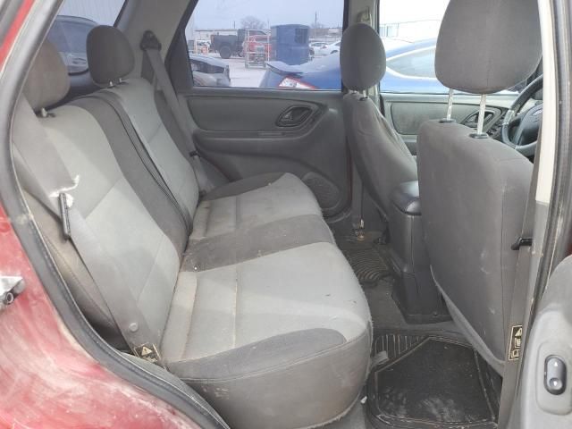 2003 Ford Escape XLS