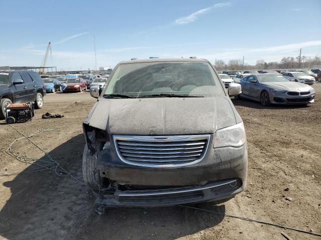 2013 Chrysler Town & Country Limited