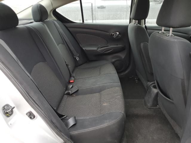 2015 Nissan Versa S