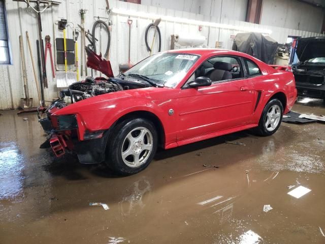 2004 Ford Mustang