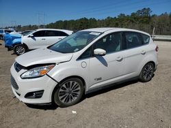 Carros salvage sin ofertas aún a la venta en subasta: 2017 Ford C-MAX Titanium