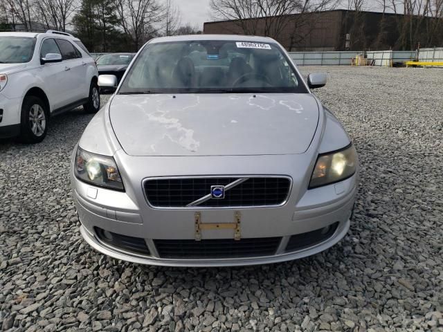 2005 Volvo S40 T5