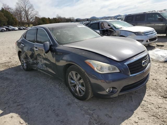 2011 Infiniti M37