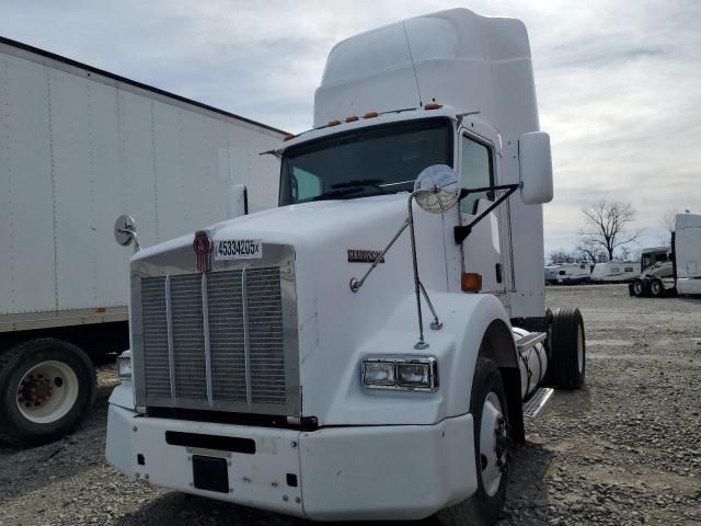 2007 Kenworth Construction T800