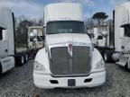 2014 Kenworth T680 Semi Truck