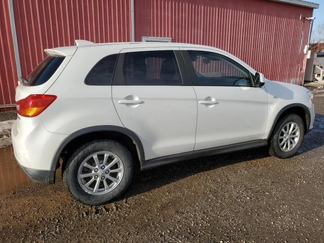 2017 Mitsubishi RVR SE