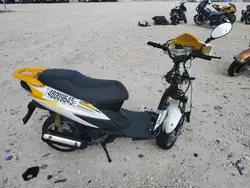 Salvage motorcycles for sale at Homestead, FL auction: 2015 Zhejiang Scooter