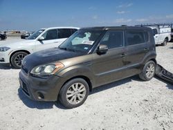 Carros salvage sin ofertas aún a la venta en subasta: 2013 KIA Soul +