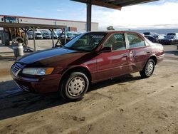 Carros salvage a la venta en subasta: 1998 Toyota Camry CE