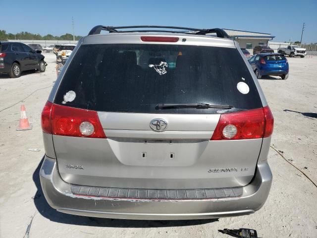 2009 Toyota Sienna CE