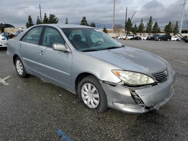 2005 Toyota Camry LE