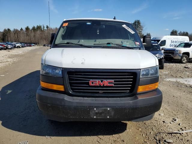 2022 GMC Savana G2500