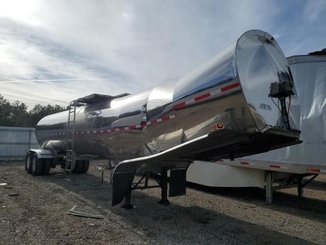 2004 Brenner Tank Trailer