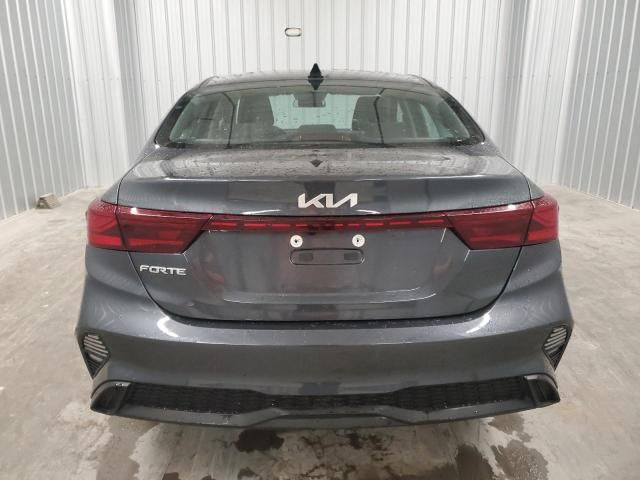 2024 KIA Forte LX