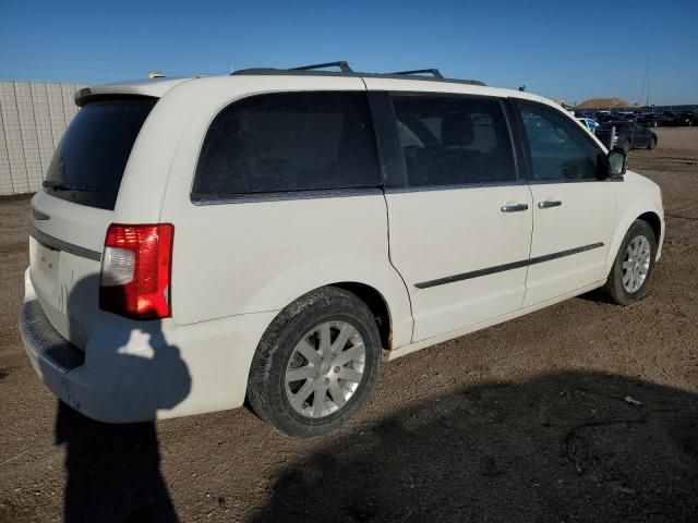 2012 Chrysler Town & Country Touring L