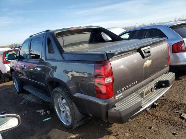 2011 Chevrolet Avalanche LTZ