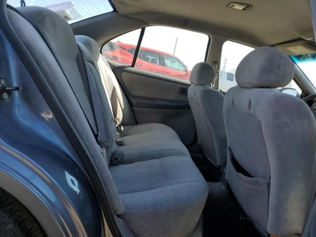 2000 Nissan Altima XE