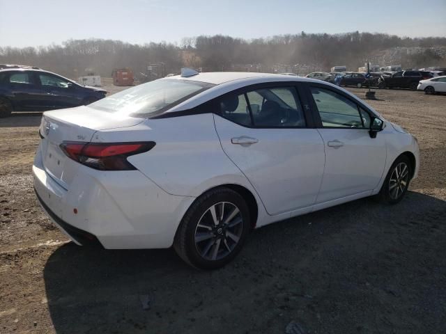 2022 Nissan Versa SV