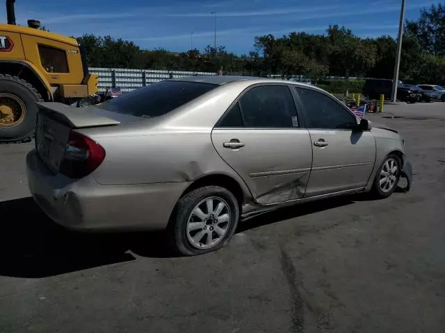 2004 Toyota Camry LE