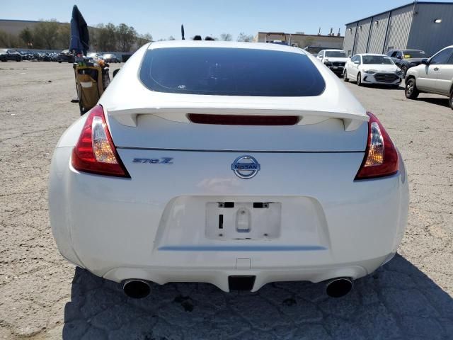 2011 Nissan 370Z Base