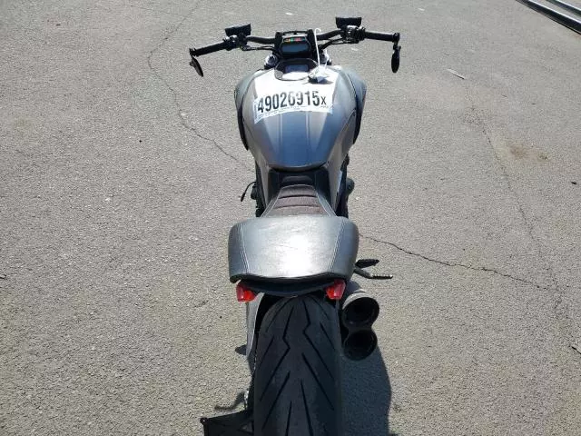 2015 Ducati Diavel