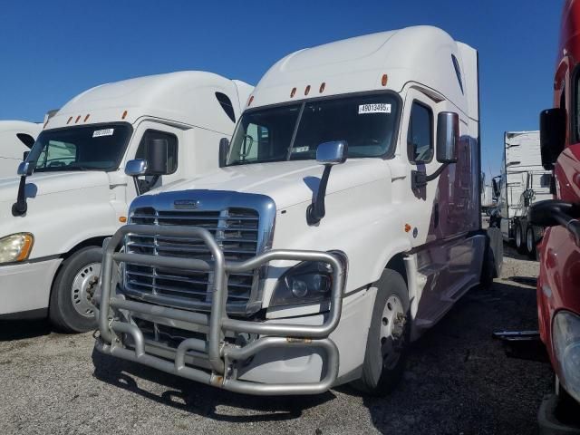 2018 Freightliner Cascadia 125