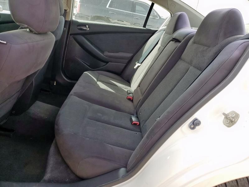 2012 Nissan Altima Base