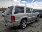 2004 Cadillac Escalade Luxury