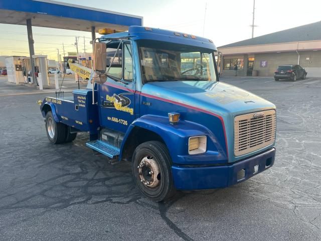 2000 Freightliner FL60 TOW Truck Export ONLY!