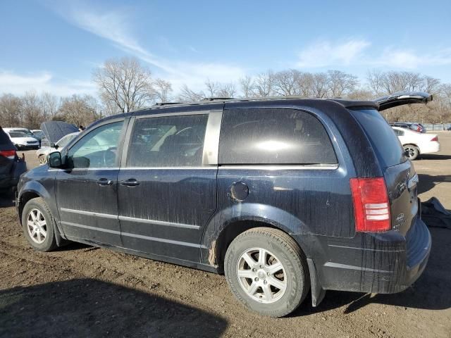 2010 Chrysler Town & Country Touring Plus