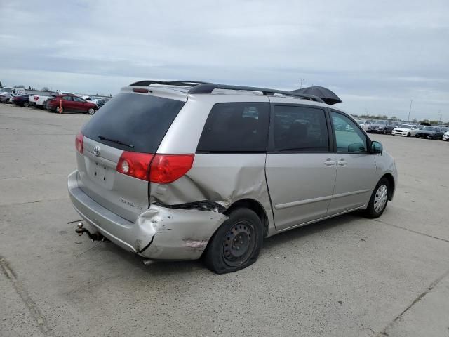 2007 Toyota Sienna CE