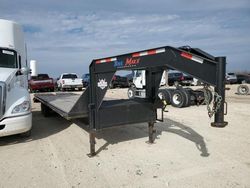 Salvage trucks for sale at Temple, TX auction: 2022 Trail Maxx Equipment Trailer