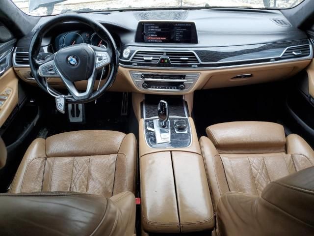 2016 BMW 750 XI